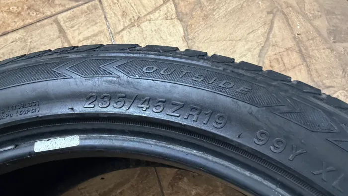4 Pneus Compass aro 19 - 235 45 19