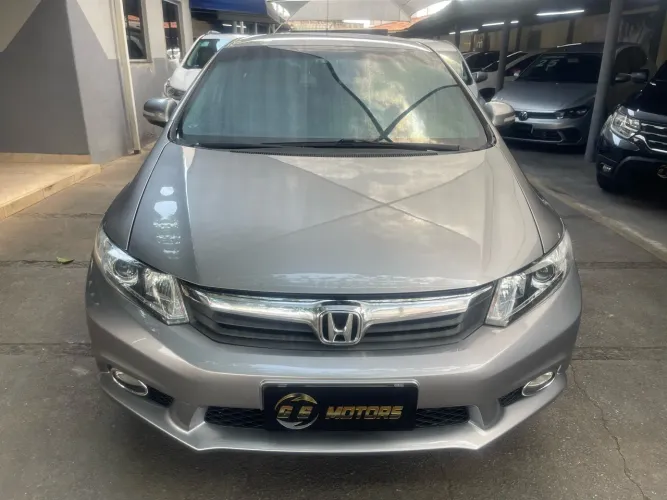 Honda Civic Sedan LXR 2.0 Flexone 16V Aut. 4P 2014