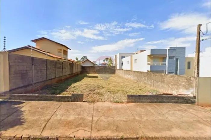 Terreno urbano à venda em Jaboticabal/SP R$ 118.000 Ativo estratégico para incorporação i