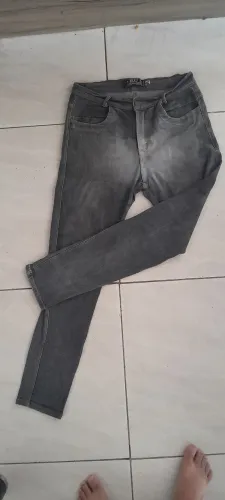 Vendo calças simples para trabalho 