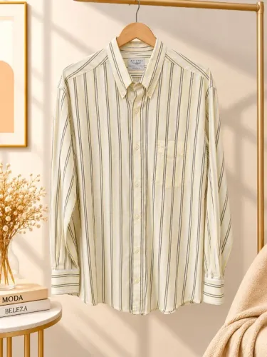 Camisa social masculina da Aviator listrada em tons de amarelo e marrom