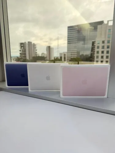MacBook Neo 13" 256gb SSD / 8gb RAM LPDDR5X Apple A18 Pro Lacrado