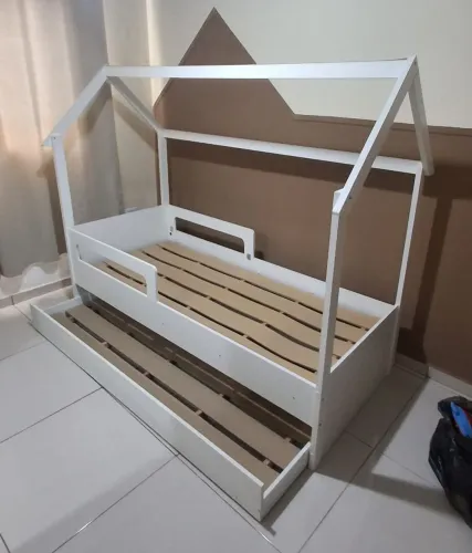 Cama casinha infantil montessoriana