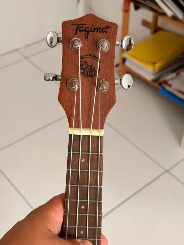Ukulele Tagima 21K Soprano Mahogany Fosco