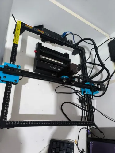 Kit TTS10 Pro com colmeia para corte de MDF e eixo rotativo para gravação de copos