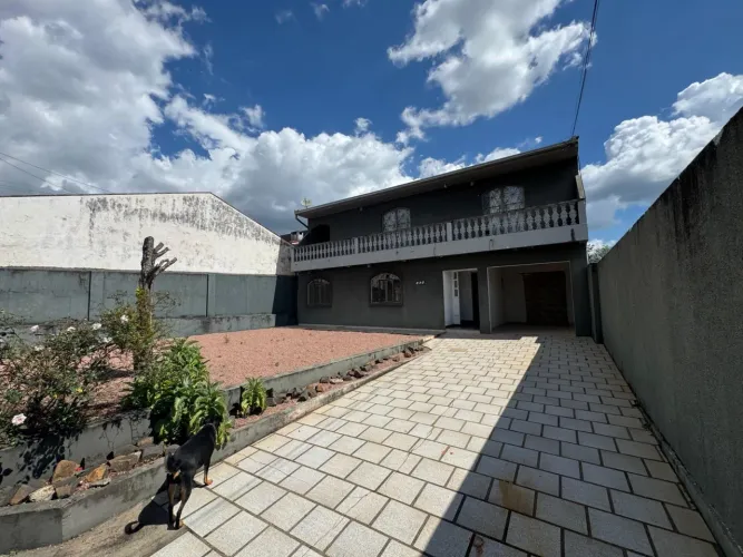 CASA PARA LOCAÇÃO NO NOVA RÚSSIA