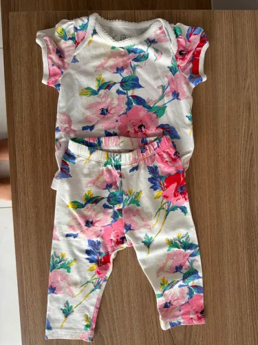 Conjunto baby GAP 3-6 meses