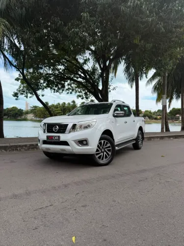 Nissan Frontier LE CD 4X4 2.3 Bi-TB Diesel Aut. 2022
