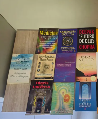 Livros sobre religião, reflexões, mística e espiritualidade. CADA UM POR 10 REAIS