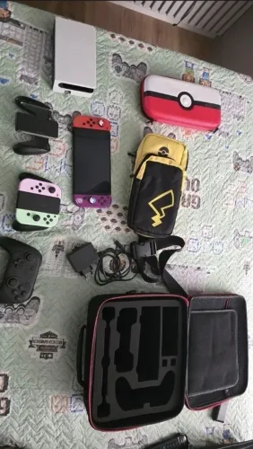 VENDA OU TROCA NITENDO SWITCH OLEAD COM ACESSORIOS