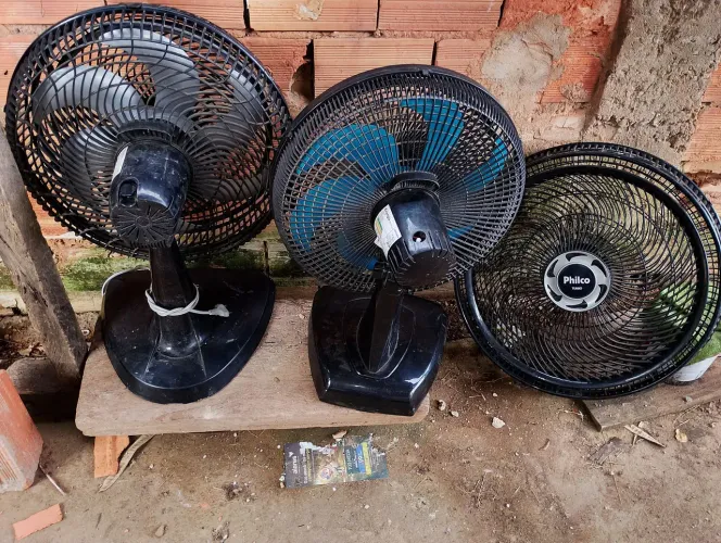 Ventilador usado só para peças completo telefone *