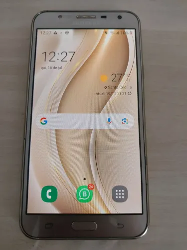Celular Samsung J7 neo 16gb