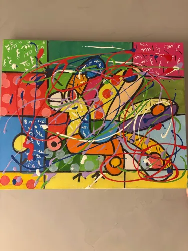 tela feita em tinta acrílica brilhante, inspira Romero Brito