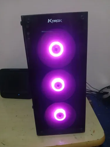 PC GAMER ÓTIMO ESTADO