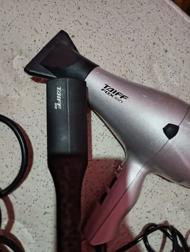 Vende-se uma chapinha e um secador da Taiff