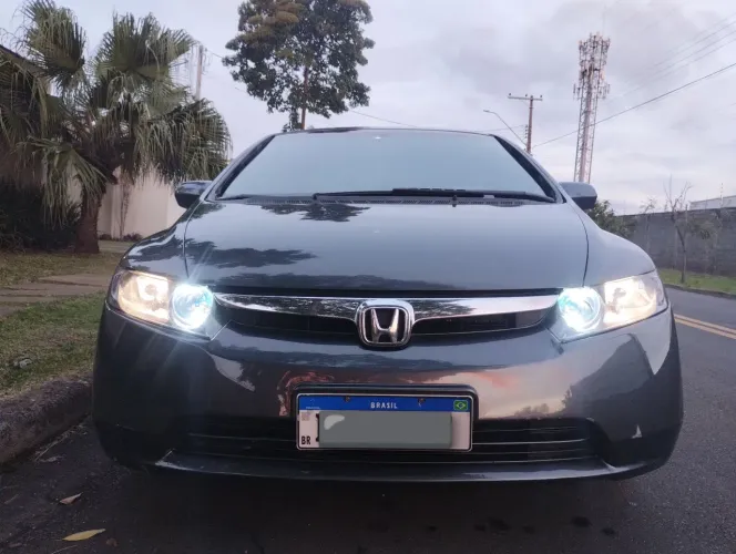 Honda Civic Sedan LXS 1.8/1.8 Flex 16V Aut. 4P 2007