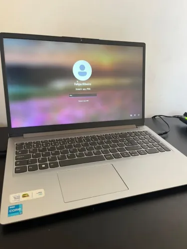 Notebook Lenovo Ideapad 1i *NEGOCIÁVEL*
