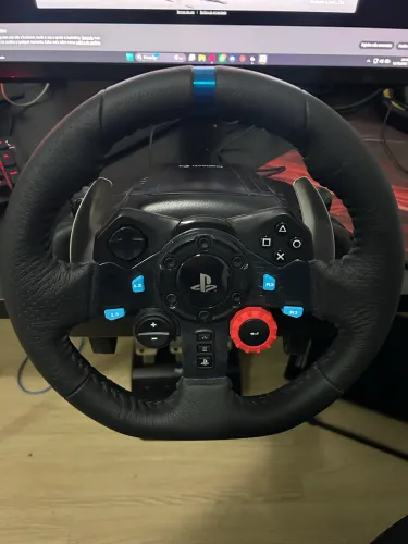 Volante Logitech G29 + Pedais na Caixa PC/PS4/PS5