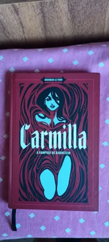 Livro Carmilla e O Vampiro