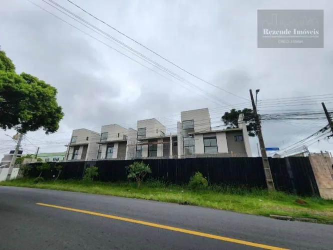 Sobrado com 3 dormitórios à venda, 144 m² por R$ 1.250.000,00 - Portão - Curitiba/PR