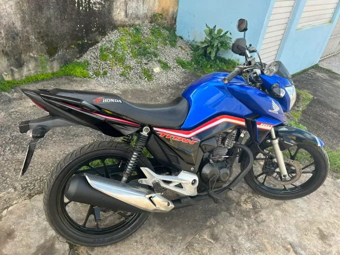 Vendo Titan 160