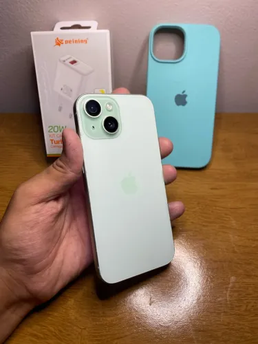 iPhone 15 128gb