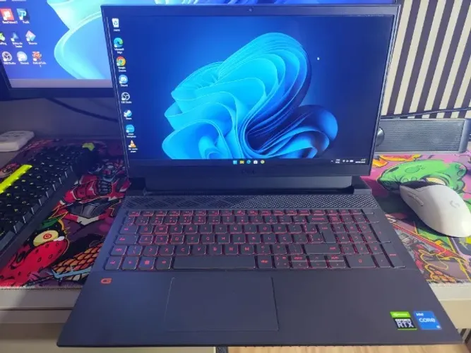 Notebook Gamer Dell G15 5520 15.6'' FHD I5-12500H SSD 512GB 32GB DDR5 RTX 3050 4GB