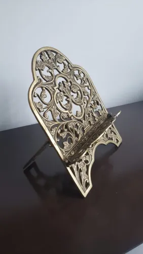 Porta Bíblia em bronze fundido 30cm X 23 cmx 5 mm