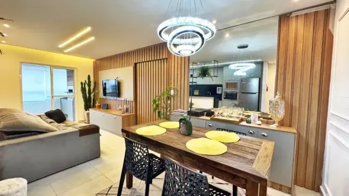 Apartamento Mobiliado, varanda gourmet, 2 quartos em Guilhermina - Praia Grande - SP