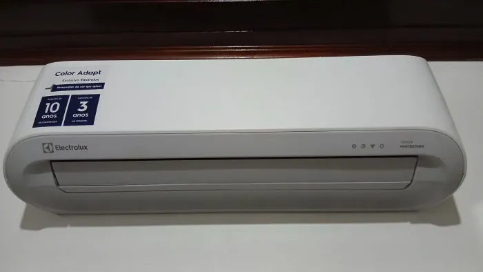Vendo uma central de ar condicionado Eletrolux 