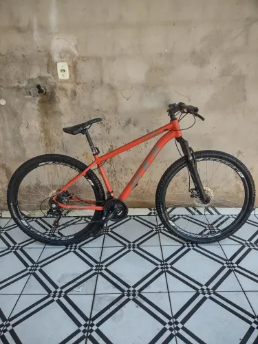 BICICLETA ARO 29 GTI ROMA