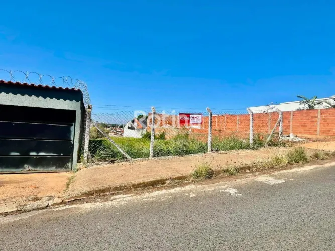Terreno 250m² à venda no Bairro Cidade Jardim (Sul) Próx. E.M. Cidade da Música