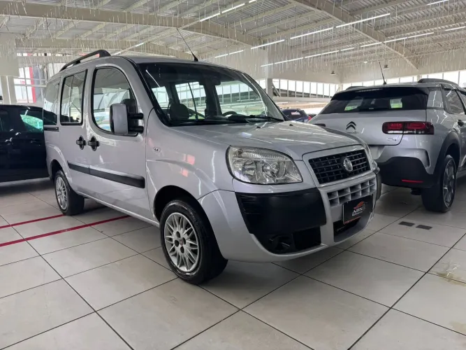Fiat Doblo Attractive 1.4 Fire Flex 8V 5P 2015