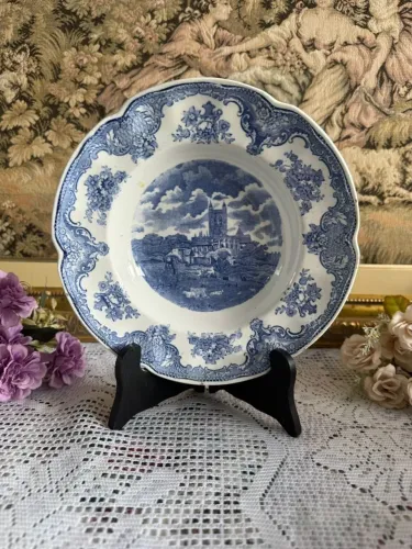 Prato fundo em faiança inglesa Med "Cambridge" 23cm 