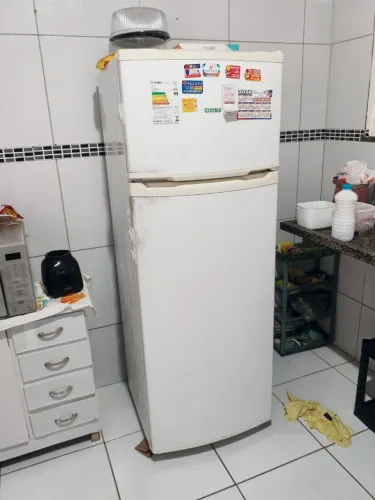 Geladeira Consul 334L
