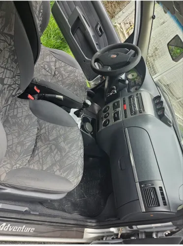 Fiat Strada Adventure1.8/ 1.8 Locker Flex CD 2010
