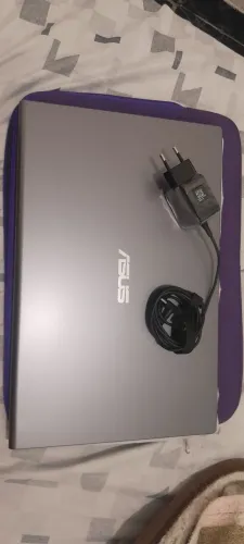 Notebook Asus