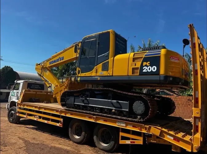 Escavadeira hidráulica Komatsu PC200