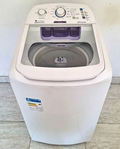 MÁQUINA ELECTROLUX TURBO 8,5 KG SEMI NOVA FUNCIONANDO PERFEITAMENTE TESTO NA HORA ENTREGO
