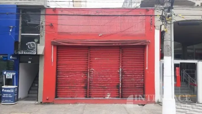 Oportunidade única de locação de um espaçoso salão comercial com 372,00 m2 localizado em S