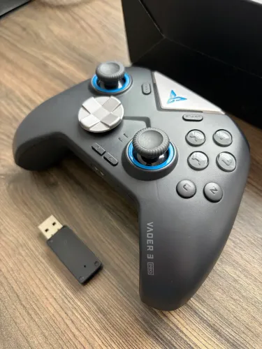 Controle Sem Fio Flydigi Vader 3 Pro Hall Effect