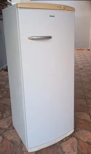 Geladeira consul