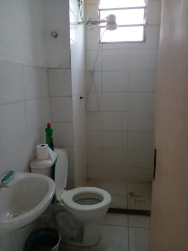 Vendo apt no conjunto haroldo de Andrade , apartamento nunca foi habitado , está fechado
