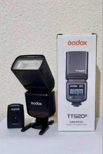 FLASH GODOX TT520iii NOVO