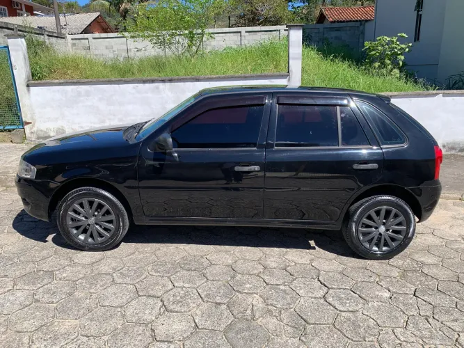 Volkswagen Gol Geração IV Trend 1.0 8V MI Total Flex Mec. 2P 2013