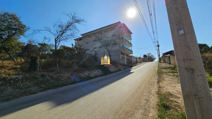 Venda de Lotes em Esmeraldas - Quintas São José, 360m², R$80.000,00