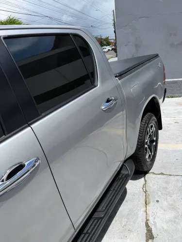 Toyota Hilux CD SRV 4X4 2.8 TDI Diesel Aut. 2021