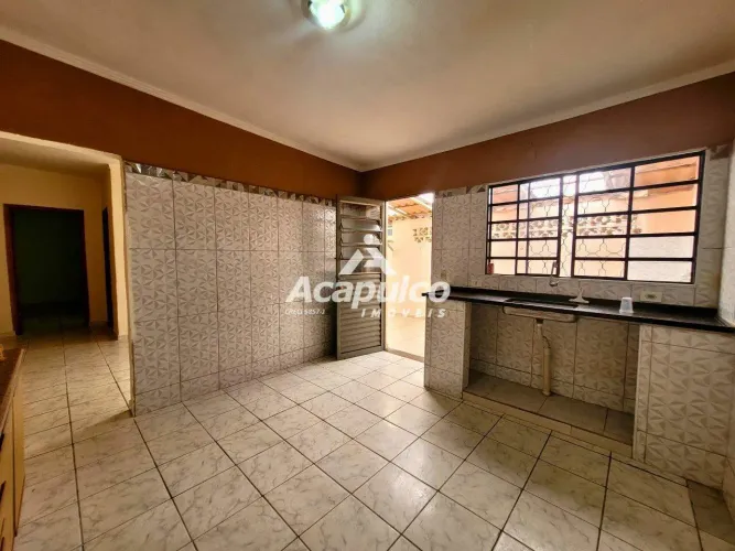 Casa para alugar com 01 dormitório na Vila Bertini em Americana/SP.