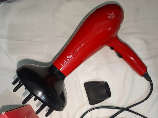 Secador Profissional GA.MA 2100W - Como novo!