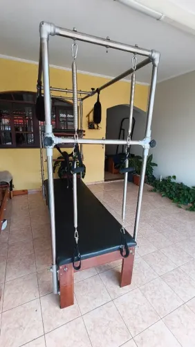 Equipamentos Cadillac e Barrel de pilates